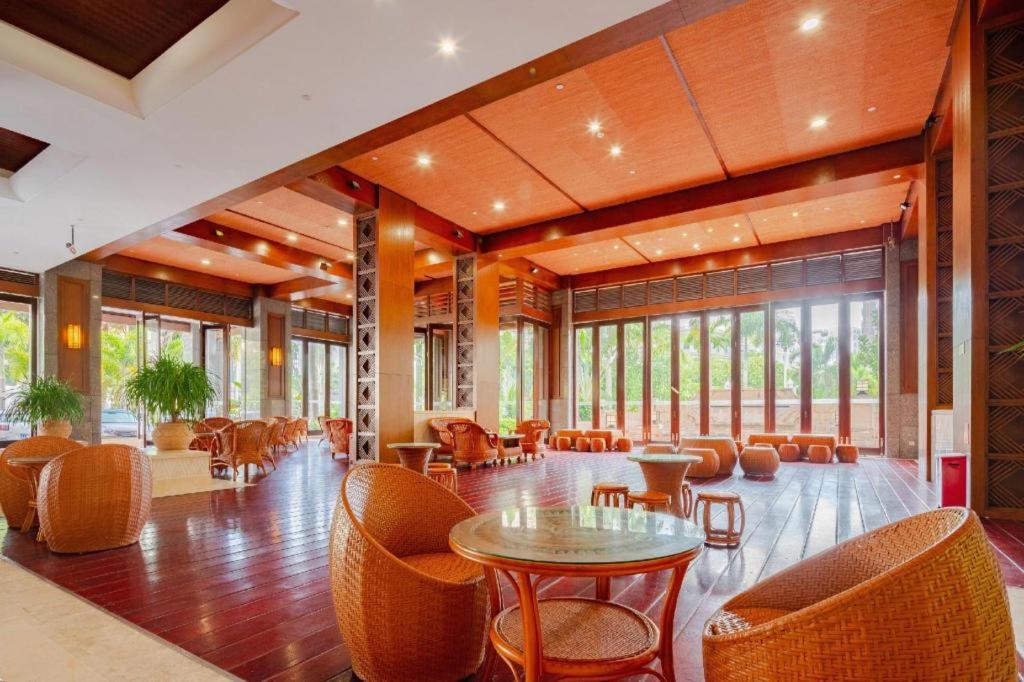 Sanya Shanghai Huating Boutique Resort Hotel Buitenkant foto